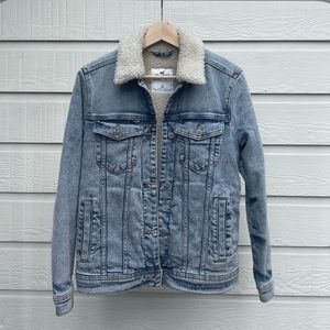 Hollister Sherpa Lined Jean Jacket